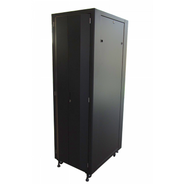 Demokast: 19 Inch Geluidsdichte kast