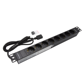19 inch PDU 8x Schuko horizontaal met C14 plug 2m