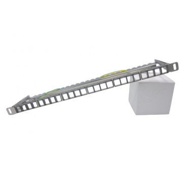 Zybrnet Cat 6 Patch Paneel leeg 0.5HE