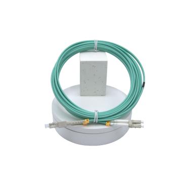 SC>LC DUPLEX MM 50/125 OM3 2.8MM 0.5M