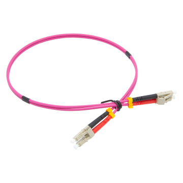 LC>LC ARMORED DUPLEX MM 50/125 OM4 2.8MM 0.5M