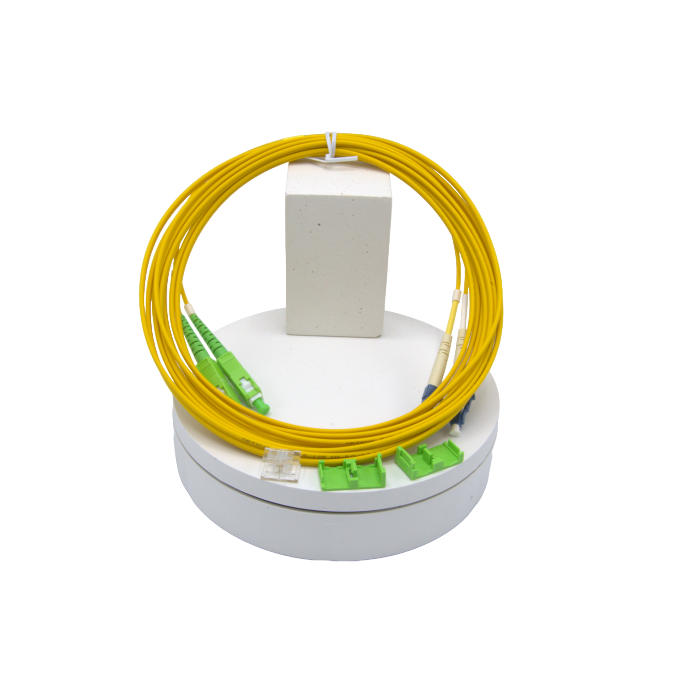 7.5m Zybrspeed Duplex OS2 fiber optic patchcable with SC APC - LC connectors